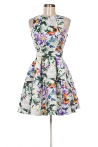 Rochie H&M, Mărime S, Culoare Multicolor, Preț 95,99 Lei