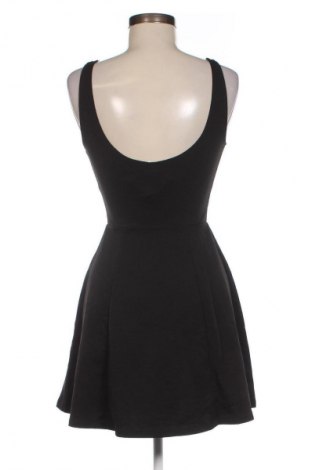 Kleid H&M Divided, Größe S, Farbe Schwarz, Preis 14,99 €