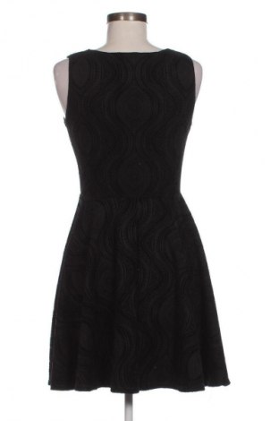 Kleid Missi London, Größe M, Farbe Schwarz, Preis 6,99 €