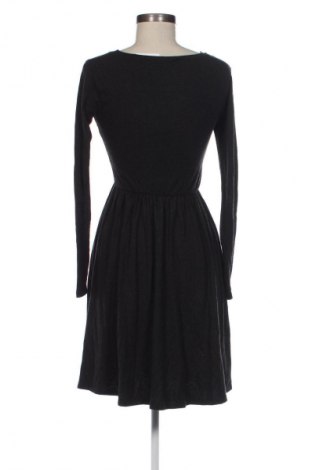 Kleid Moss Copenhagen, Größe XS, Farbe Schwarz, Preis 15,99 €