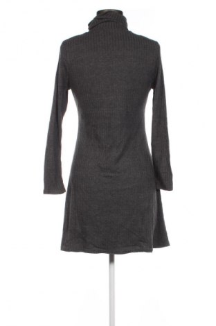 Kleid New Look, Größe L, Farbe Grau, Preis € 11,49