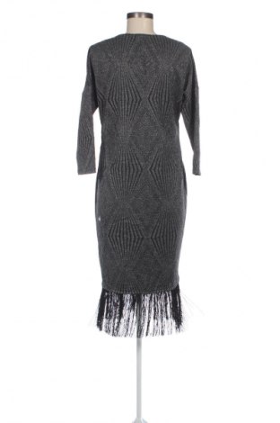 Kleid Oxmo, Größe M, Farbe Silber, Preis 40,99 €