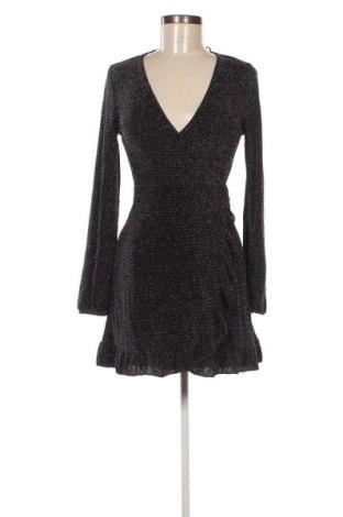 Rochie Pull&Bear, Mărime M, Culoare Negru, Preț 48,99 Lei