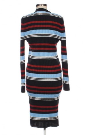 Kleid Trendyol, Größe XL, Farbe Mehrfarbig, Preis 15,99 €