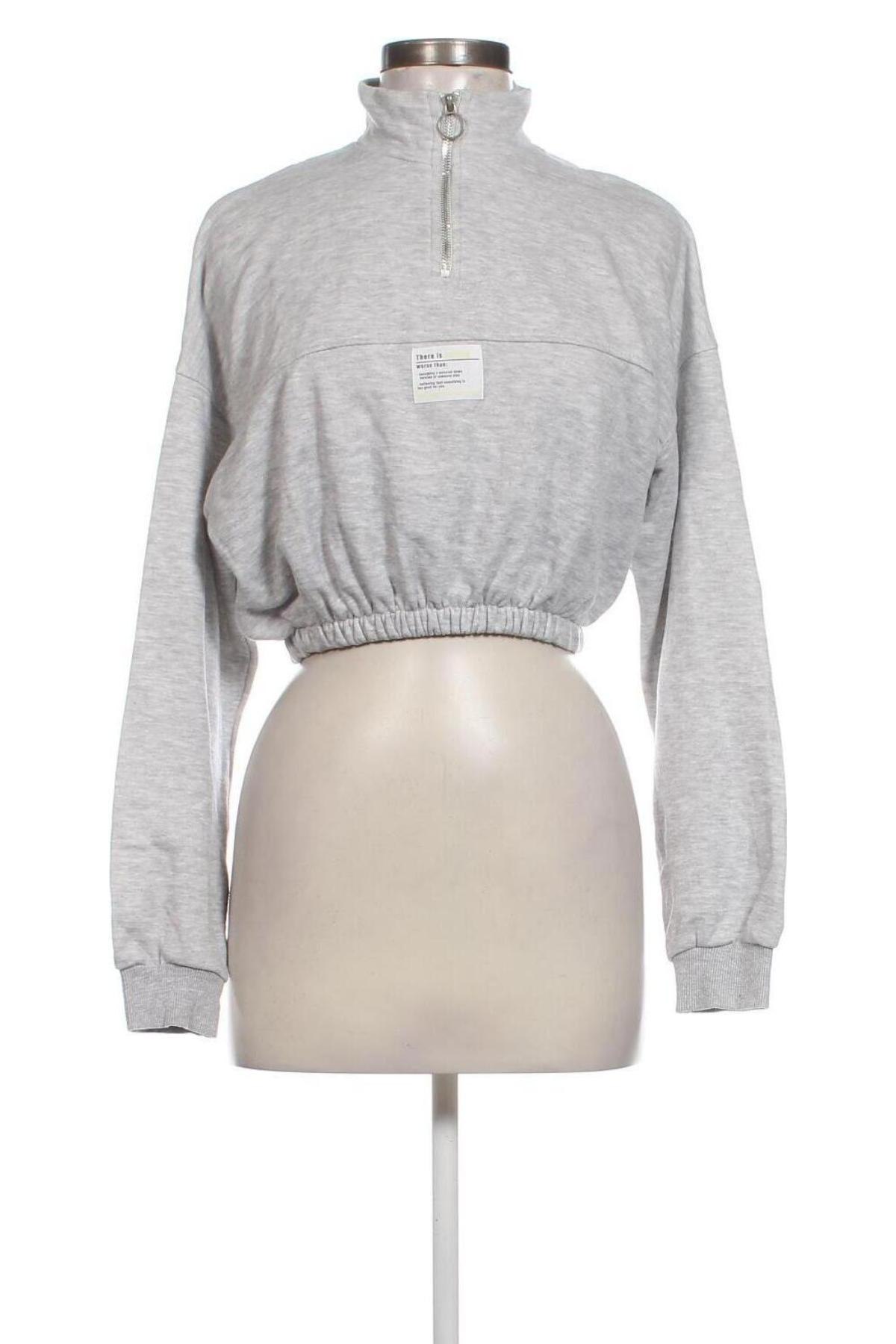 Damen Shirt Bershka, Größe S, Farbe Grau, Preis € 9,72