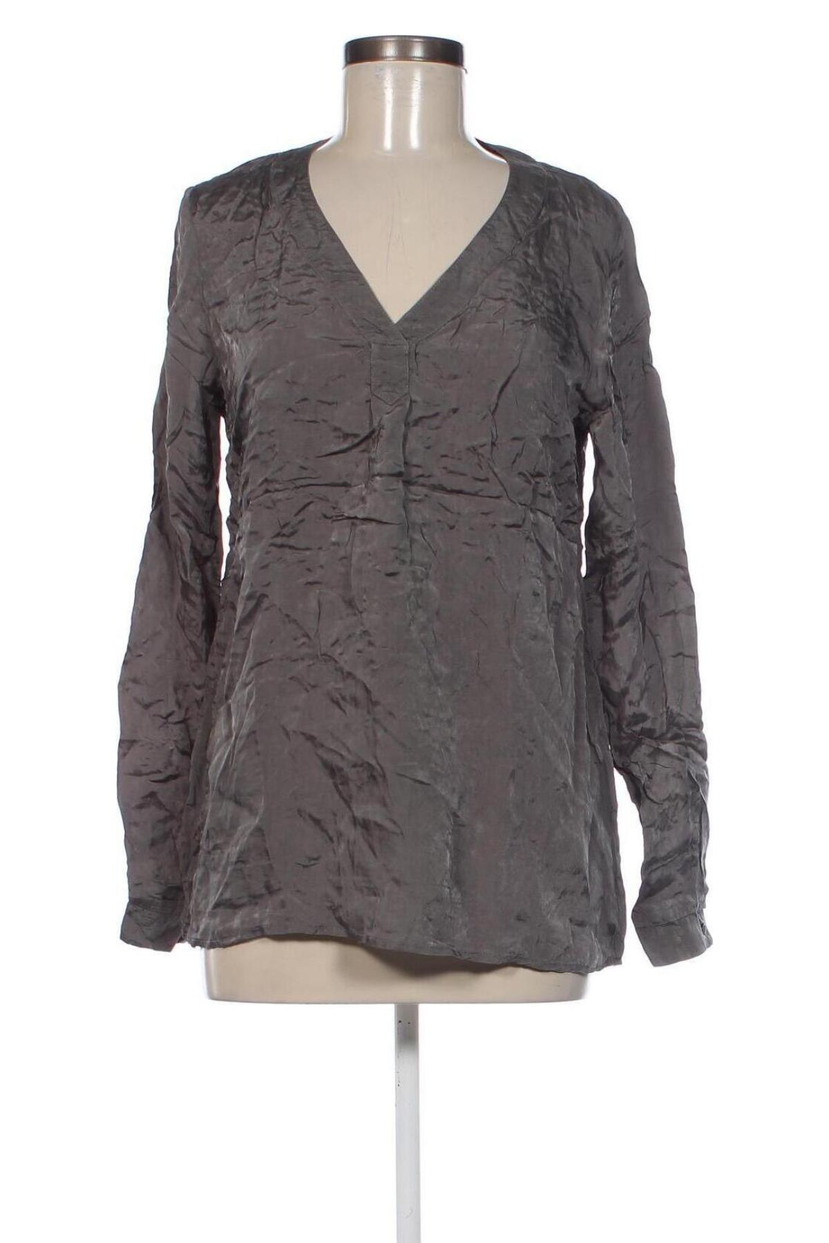 Damen Shirt Geisha, Größe M, Farbe Grau, Preis € 23,99