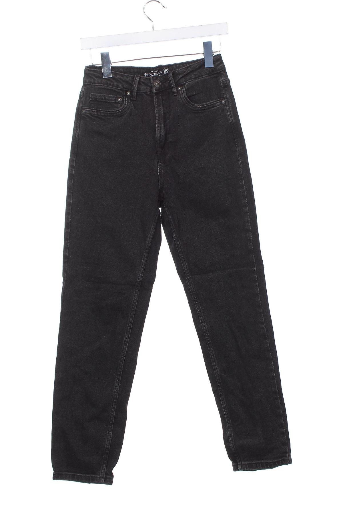 Damen Jeans Stradivarius, Größe S, Farbe Grau, Preis € 10,49