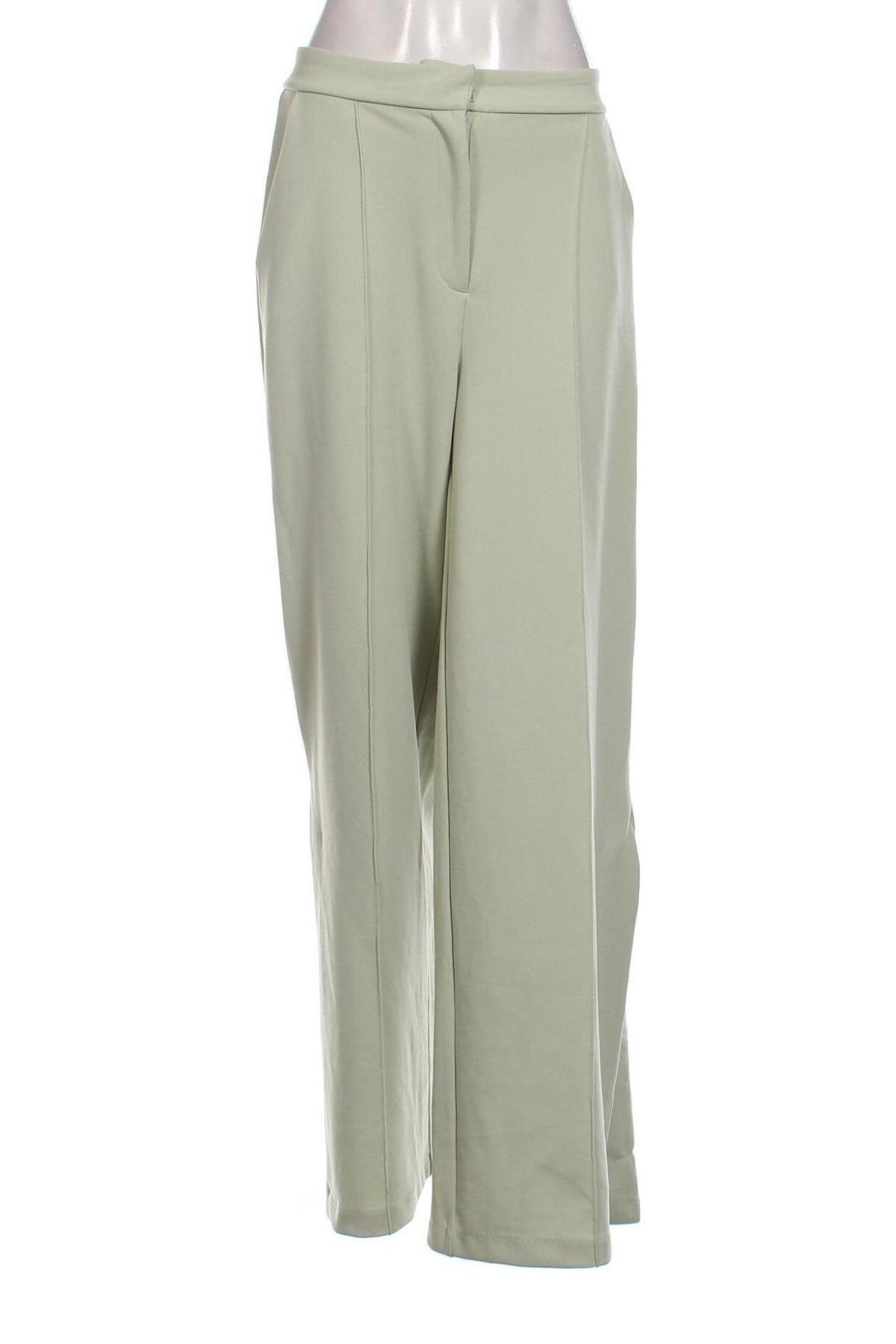 Pantaloni de femei Reserved, Mărime L, Culoare Verde, Preț 74,00 Lei