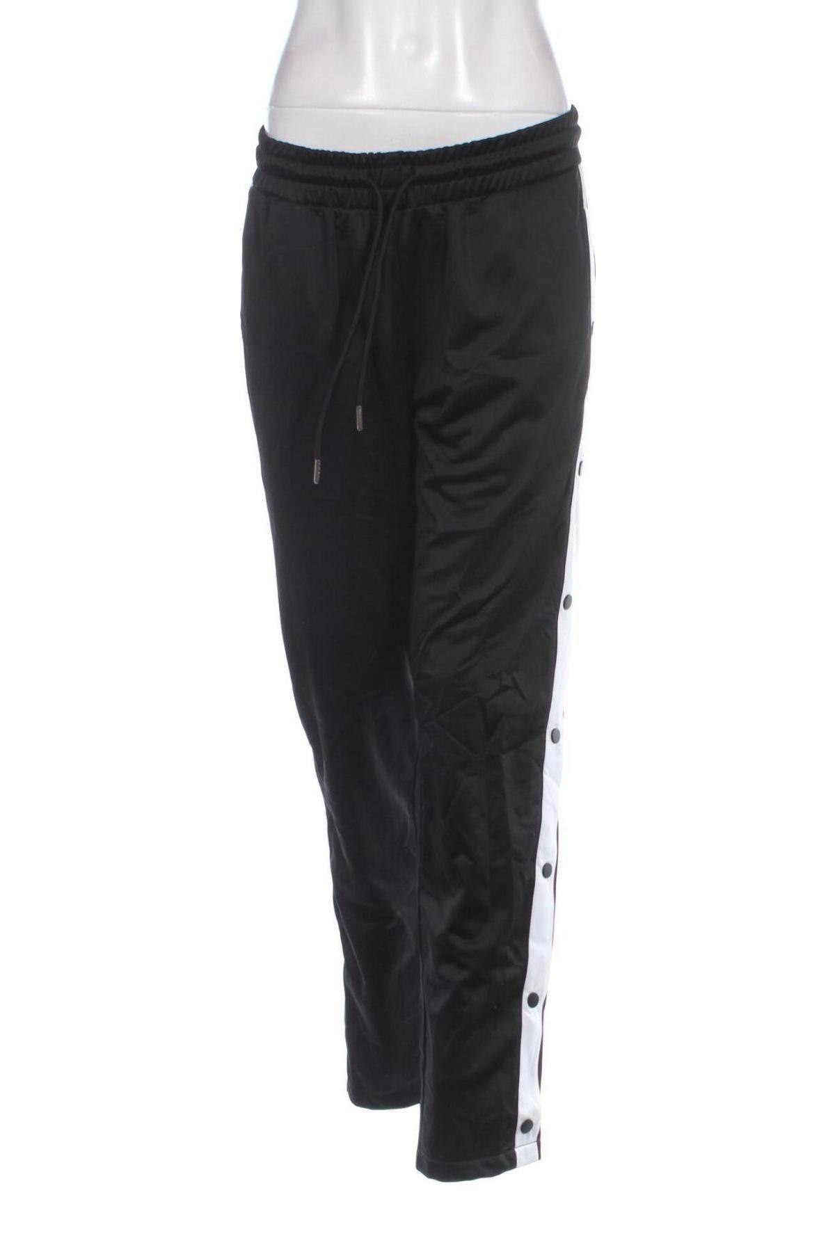 Pantaloni trening de femei Urban Classics, Mărime L, Culoare Negru, Preț 56,99 Lei