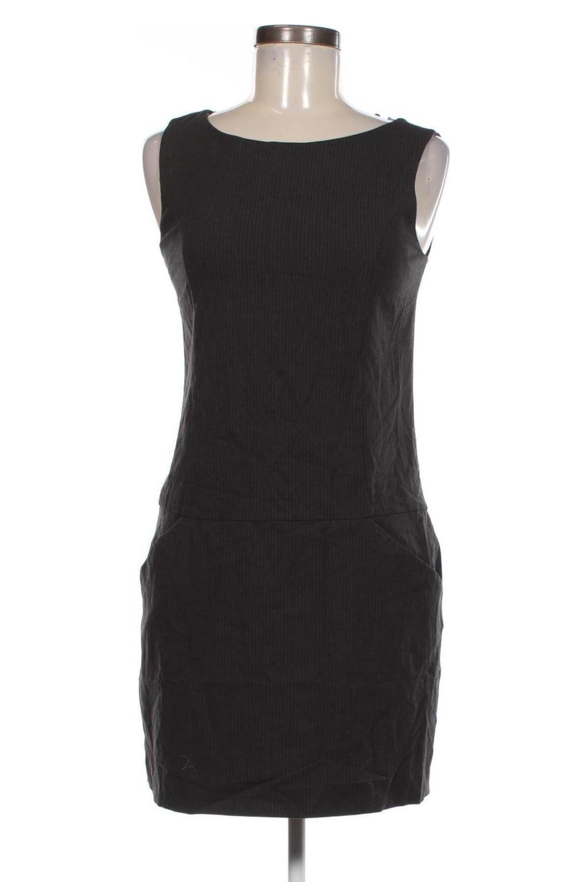 Rochie Gap, Mărime M, Culoare Negru, Preț 111,99 Lei