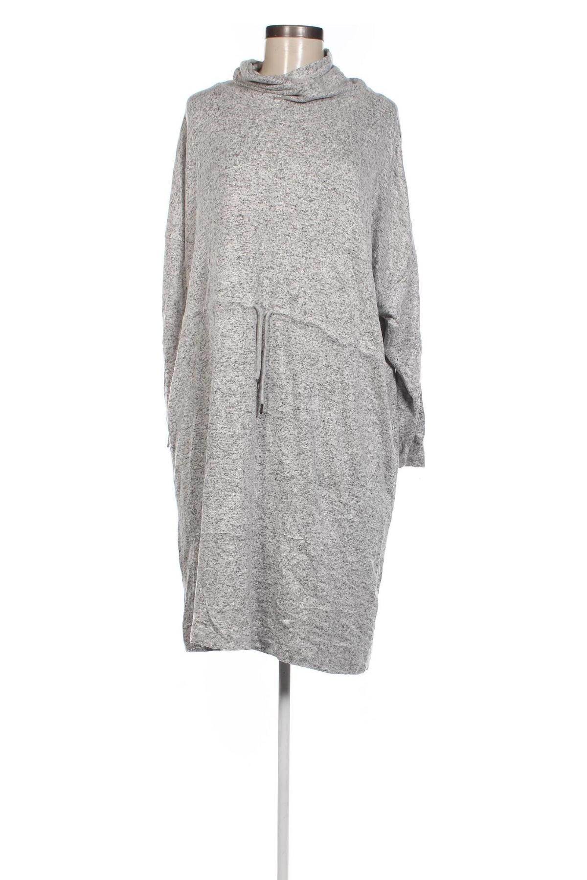 Kleid Pota, Größe L, Farbe Grau, Preis 20,49 €