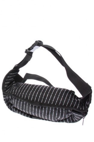 Geantă de brâu Mister Tee, Culoare Multicolor, Preț 56,99 Lei