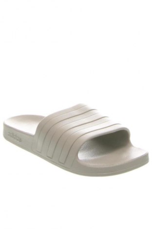 Чехли Adidas, Размер 40, Цвят Бежов, Цена 72,99 лв.