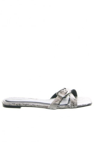 Japonki Reserved, Rozmiar 41, Kolor Kolorowy, Cena 116,85 zł