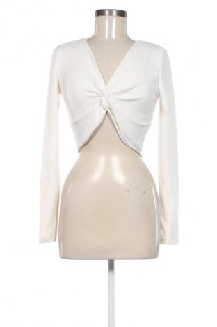 Női blúz About You, Méret M, Szín Ekrü
, Ár 4 000 Ft