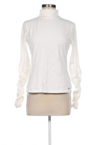 Дамска блуза Apart, Размер M, Цвят Бял, Цена 31,99 лв.