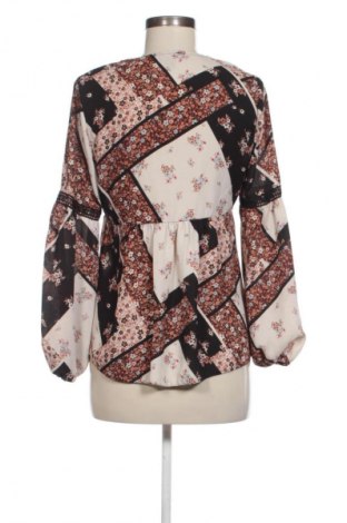 Дамска блуза Atmosphere, Размер M, Цвят Многоцветен, Цена 19,00 лв.