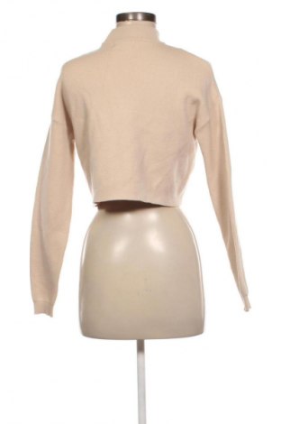 Дамска блуза Bershka, Размер XS, Цвят Бежов, Цена 16,99 лв.