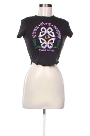 Dámská halenka Bershka, Velikost M, Barva Šedá, Cena  241,00 Kč