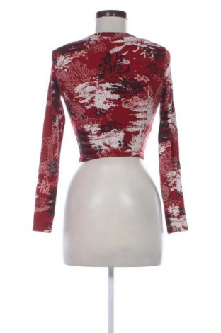 Дамска блуза Bershka, Размер S, Цвят Многоцветен, Цена 19,00 лв.