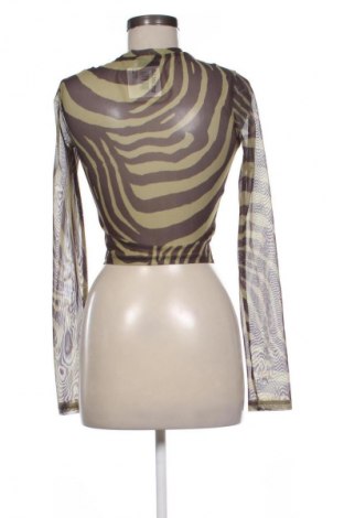 Bluzka damska Bershka, Rozmiar M, Kolor Kolorowy, Cena 43,68 zł