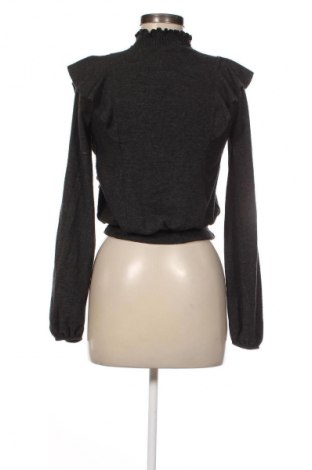 Damen Shirt Bershka, Größe S, Farbe Grau, Preis 6,99 €