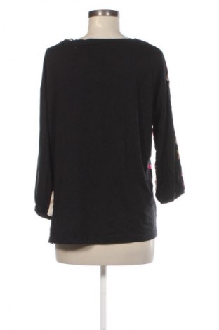 Дамска блуза C&A, Размер M, Цвят Многоцветен, Цена 15,99 лв.