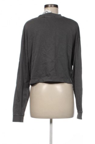 Damen Shirt Calvin Klein Jeans, Größe S, Farbe Grau, Preis 36,99 €
