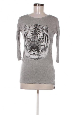 Γυναικεία μπλούζα Defacto, Μέγεθος XS, Χρώμα Γκρί, Τιμή 9,72 €