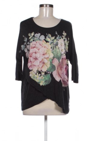 Дамска блуза Desigual, Размер S, Цвят Черен, Цена 48,03 лв.