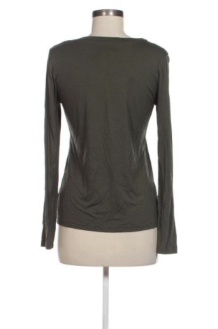 Damen Shirt Different, Größe M, Farbe Grün, Preis 39,00 €