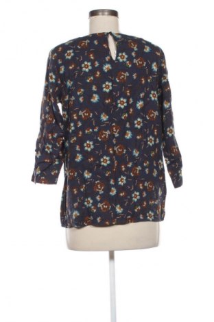 Дамска блуза Dika, Размер M, Цвят Многоцветен, Цена 34,00 лв.