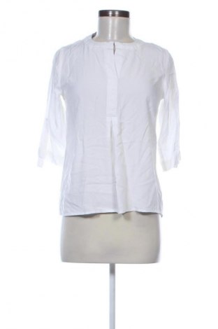 Дамска блуза Fisherfield, Размер S, Цвят Бял, Цена 19,00 лв.