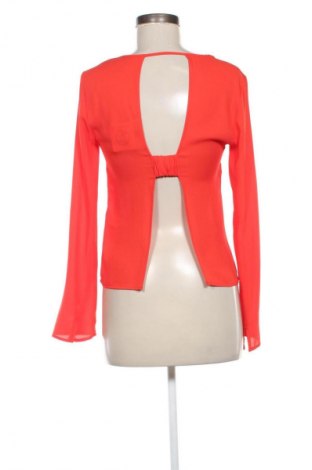 Bluzka damska Guess, Rozmiar S, Kolor Czerwony, Cena 110,34 zł