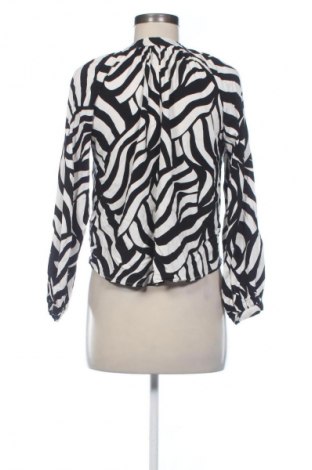 Damen Shirt H&M, Größe XS, Farbe Mehrfarbig, Preis 10,00 €