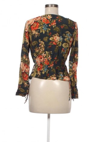 Γυναικεία μπλούζα H&M, Μέγεθος S, Χρώμα Πολύχρωμο, Τιμή 10,99 €