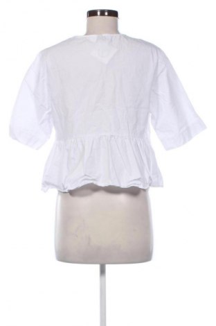 Dámská halenka H&M Divided, Velikost M, Barva Bílá, Cena  242,00 Kč