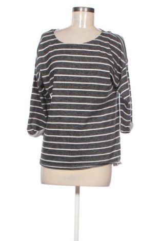 Дамска блуза H&M Divided, Размер M, Цвят Многоцветен, Цена 19,00 лв.