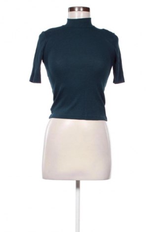 Дамска блуза H&M Divided, Размер XS, Цвят Син, Цена 19,00 лв.