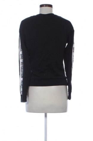 Bluzka damska H&M Divided, Rozmiar XS, Kolor Czarny, Cena 43,68 zł