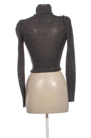 Дамска блуза H&M Divided, Размер XS, Цвят Черен, Цена 10,99 лв.