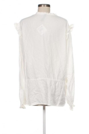 Damen Shirt Jean Pascale, Größe XXL, Farbe Weiß, Preis 9,79 €