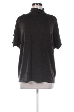 Bluzka damska Joan Vass, Rozmiar M, Kolor Zielony, Cena 94,38 zł