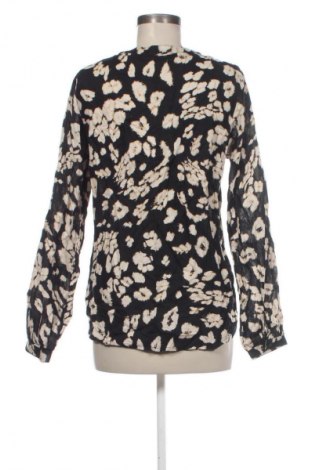 Γυναικεία μπλούζα Kaffe, Μέγεθος M, Χρώμα Πολύχρωμο, Τιμή 47,99 €