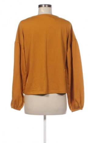 Дамска блуза LC Waikiki, Размер M, Цвят Жълт, Цена 11,99 лв.