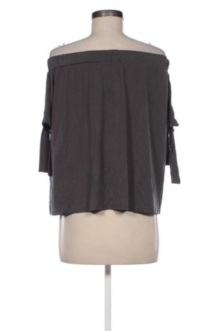 Γυναικεία μπλούζα Mohito, Μέγεθος XL, Χρώμα Γκρί, Τιμή 9,74 €