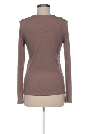 Дамска блуза Mohito, Размер XL, Цвят Кафяв, Цена 19,14 лв.