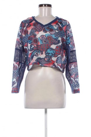 Damen Shirt Monki, Größe XS, Farbe Mehrfarbig, Preis 6,61 €