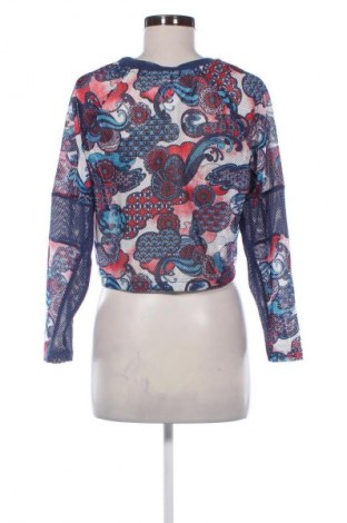 Damen Shirt Monki, Größe XS, Farbe Mehrfarbig, Preis 6,61 €