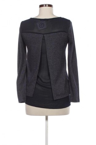 Bluzka damska ONLY, Rozmiar XS, Kolor Kolorowy, Cena 36,99 zł